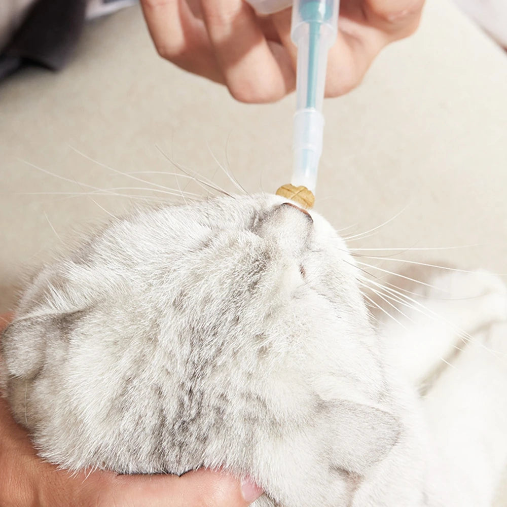 Pet Pill Dispenser – Easy Medicine Feeder for Dogs & Cats