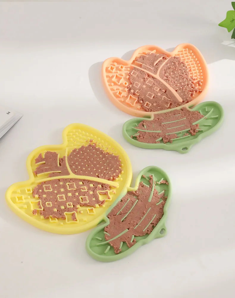 Multi-Function Pet Lick Mat – Non-Slip Slow Feeder for Dogs & Cats