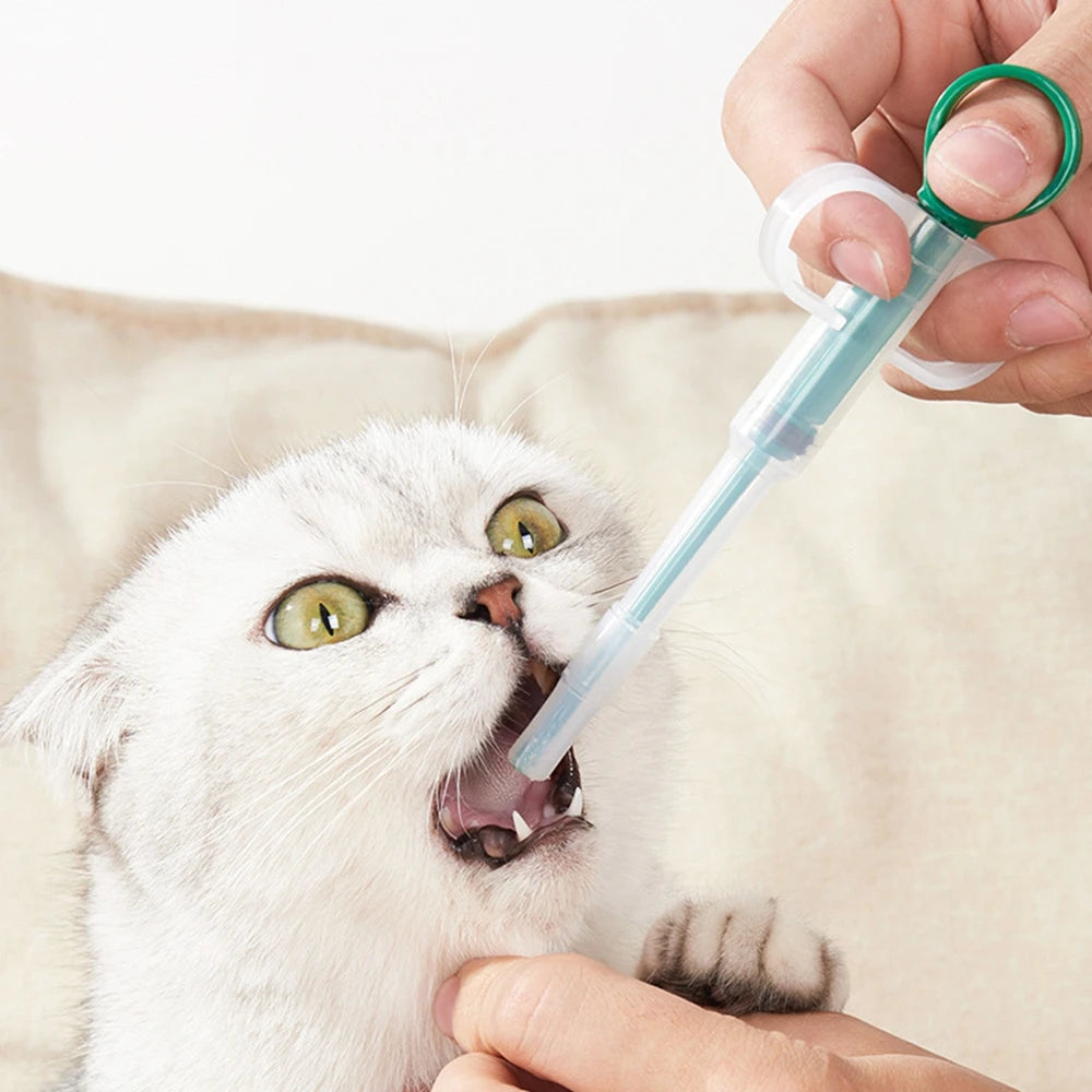 Pet Pill Dispenser – Easy Medicine Feeder for Dogs & Cats